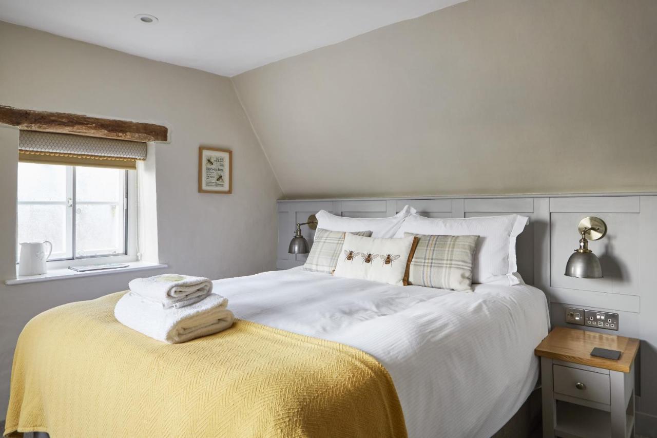 The Old New Inn Bourton-on-the-Water Extérieur photo